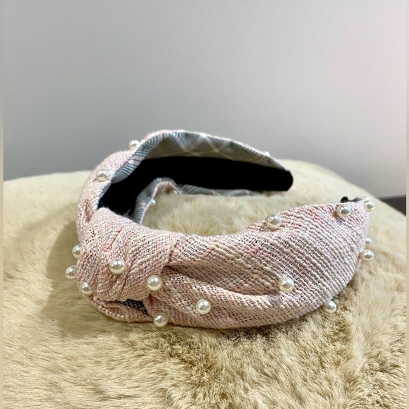 Accessories - Elegant Pink Pearl-Embellished Headband